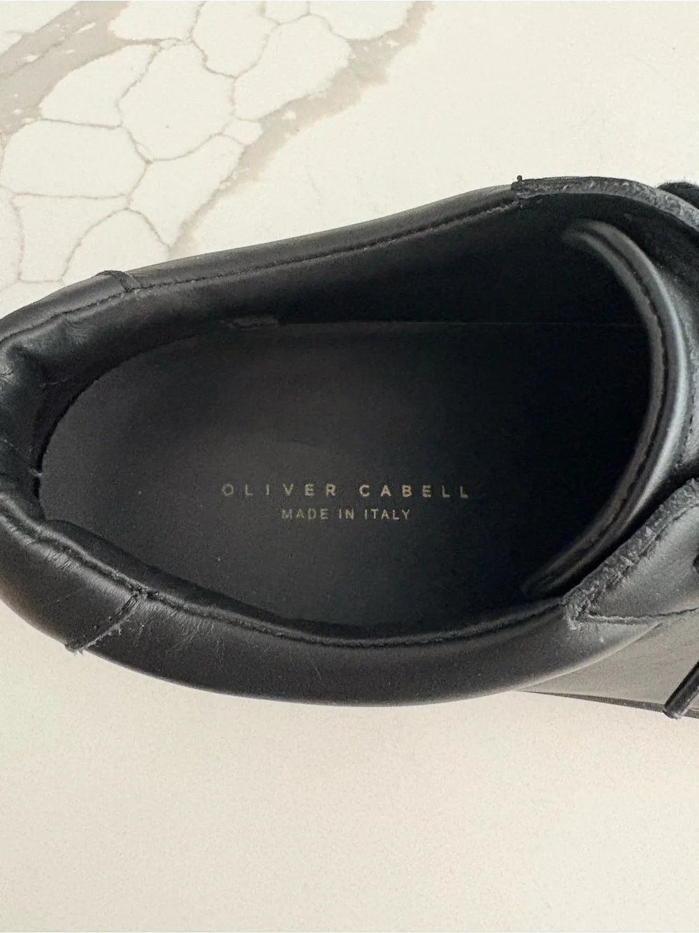 Oliver Cabell sleek black